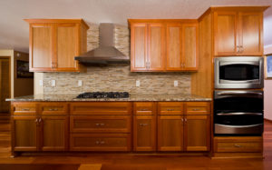 Brown Modern Kitchen Cabinet Design