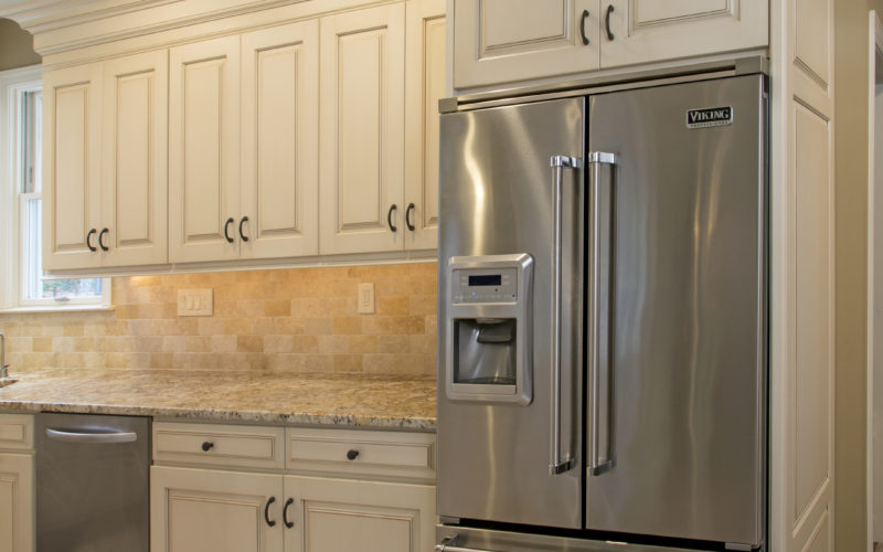 Traditional Refaced Kitchen